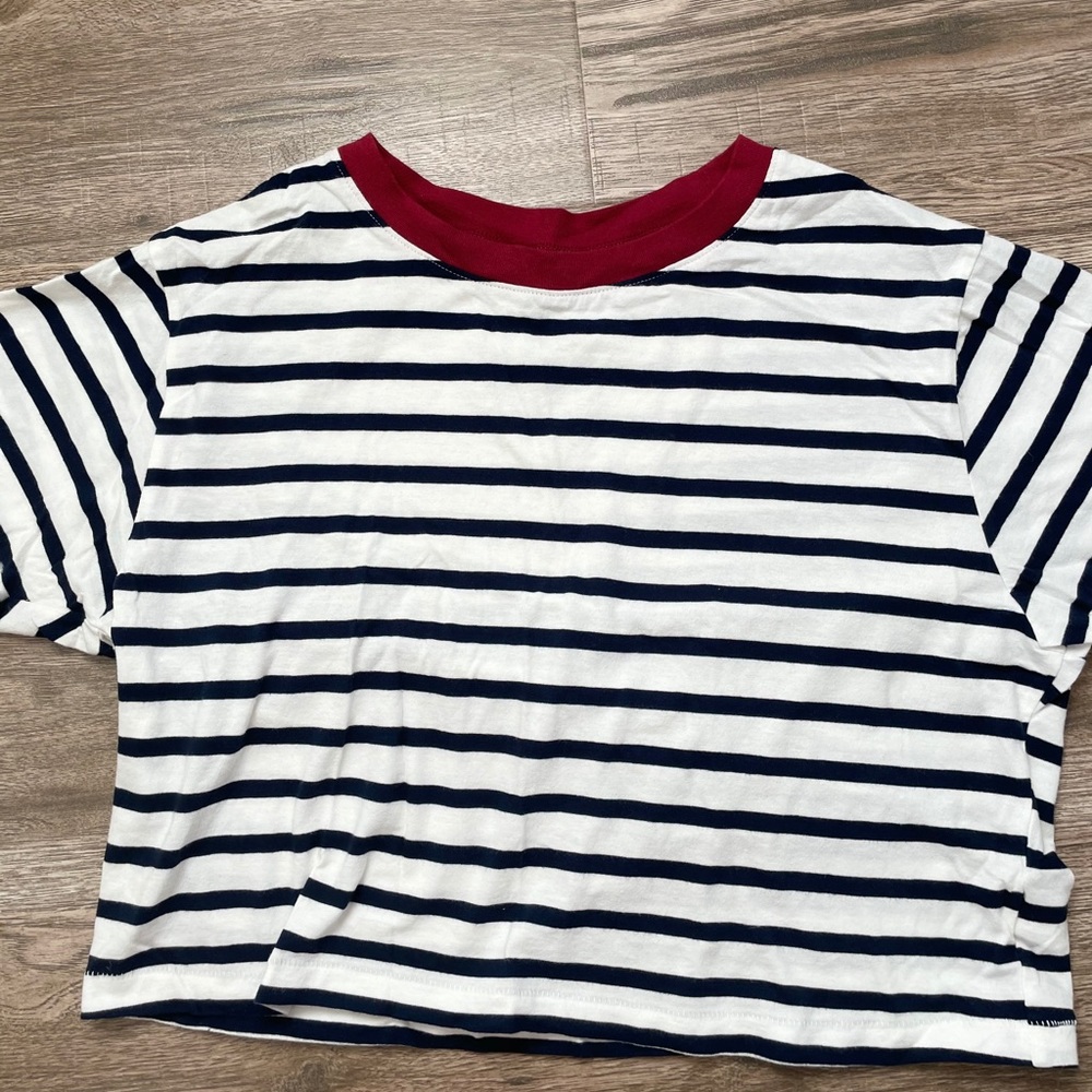 aero striped top